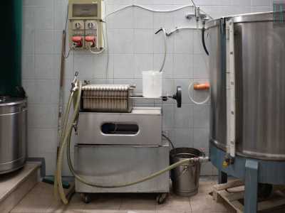 Infine c�� il filtraggio, attraverso il quale si eliminano tutte le impurit�